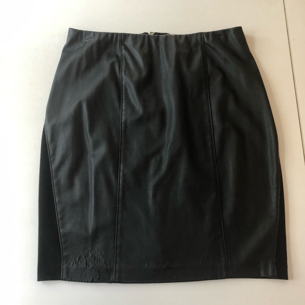 Ellen Tracy Black Vegan Leather Skirt